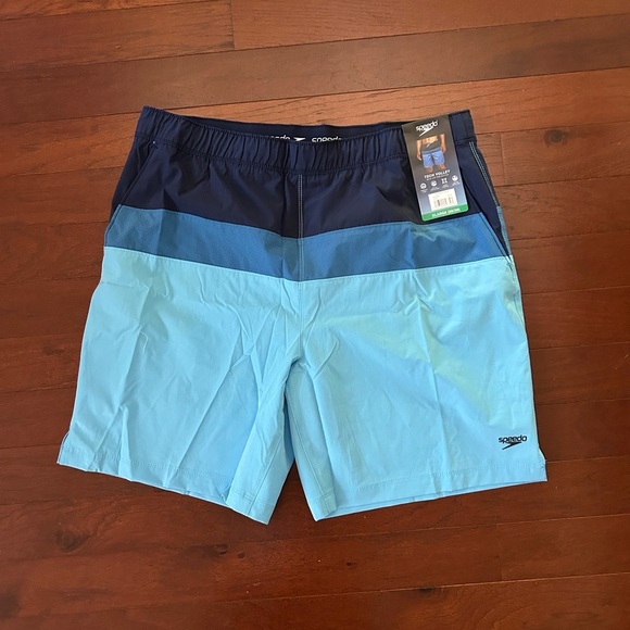 NWT Speedo Men's Tech Volley UPF50+
Swim Shorts trunks Size XL Blue Blocks - Picture 9 of 9